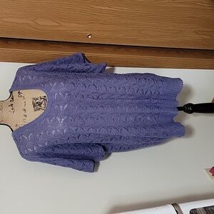 Size 2 maurices periwinkle knit tshirt.